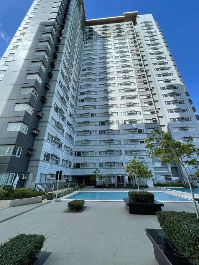 Avida Tower Free Airport Pick Up For 3 Nights Stay Or More Davao Exterior photo